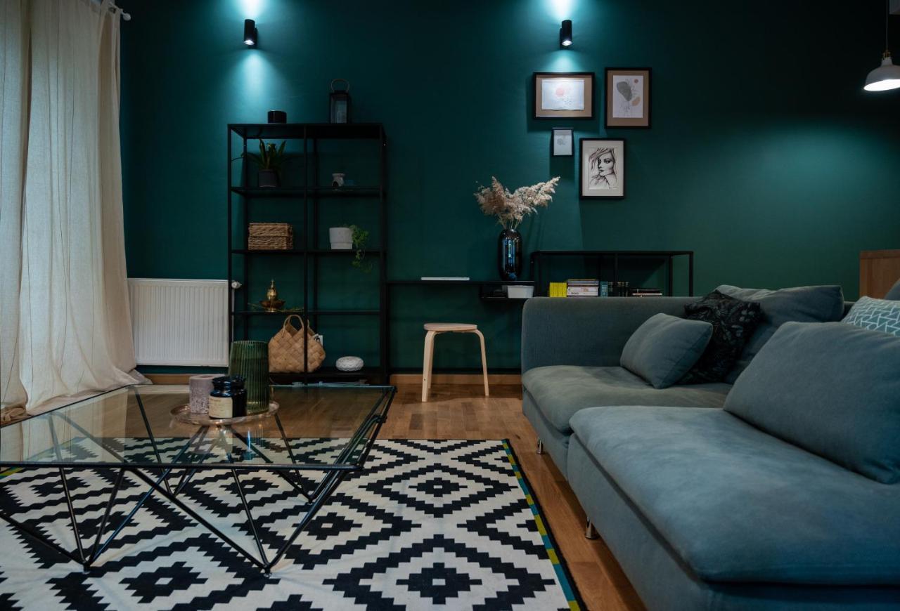 Green Corner Apartment Bukarest Eksteriør billede
